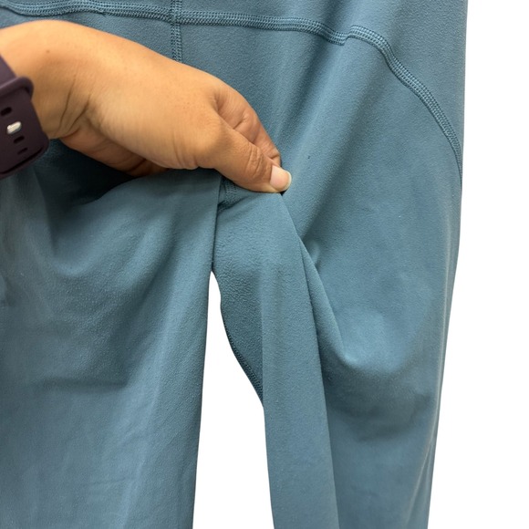 Lululemon Melodic‎ Movement 7/8 Tight 25" *Nulu Blue Size 6 - Picture 7 of 8